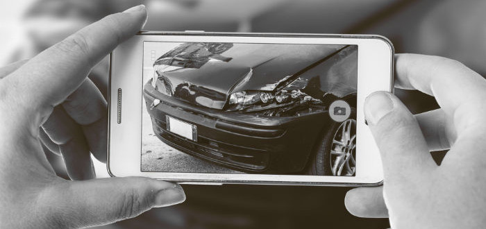 Our Jacksonville car accident attorneys highlight the importance of taking pictures after a car accident.